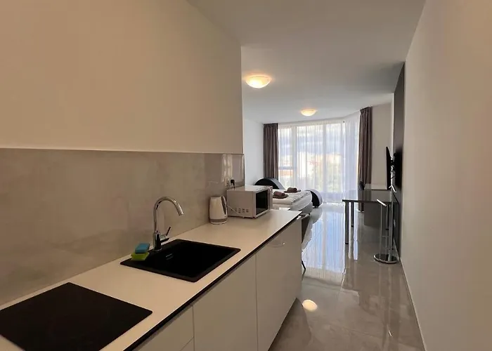 Apartment Air Conditioned 1 Vienna Gate, 3 *