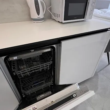 Air Conditioned 1 Vienna Gate, 3 Apartmán Bratislava