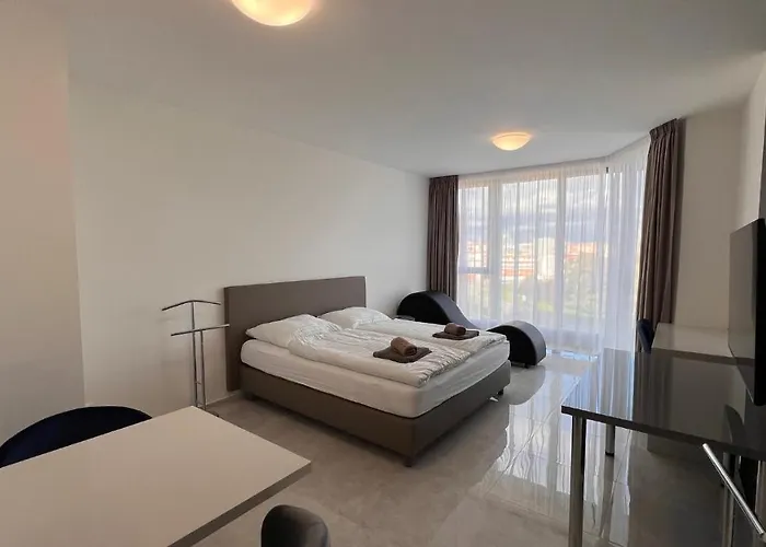 Air Conditioned 1 Vienna Gate, 3 Apartmán